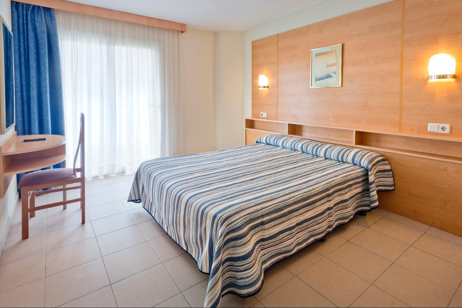 Hotel Htop Summer Sun #htopenjoy Santa Susanna